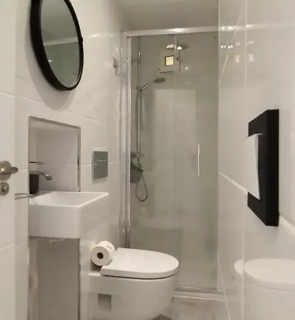 Babilonia - Seeview, Pool&garden Apartment *